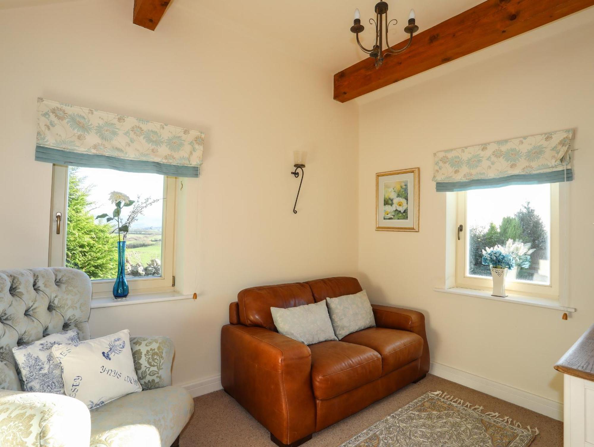 Cosy Barn Villa Dwyran Eksteriør billede