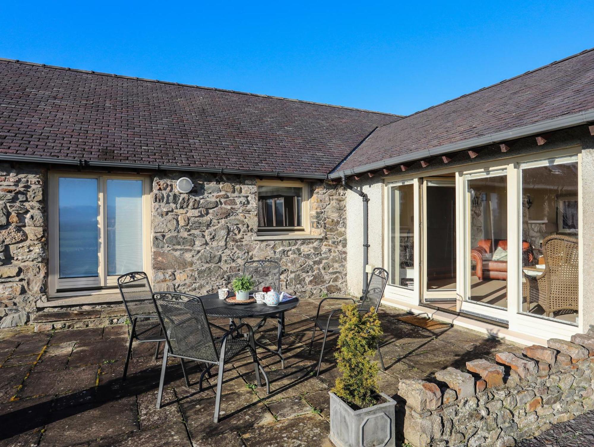 Cosy Barn Villa Dwyran Eksteriør billede